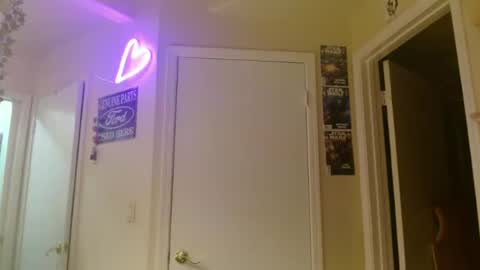 i am a naughty jedi knight online show from July 2, 7:13 am