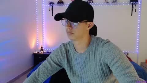brandon_starkk online show from July 7, 8:24 pm