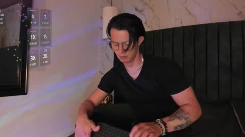 brandon_starkk online show from February 8, 12:30 pm