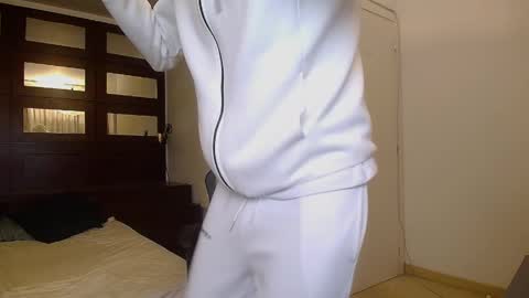 BrandonTateX online show from April 29, 5:51 pm