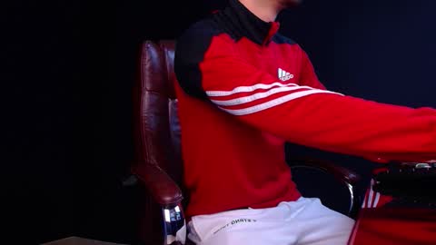 BrandonTateX online show from November 3, 11:00 am