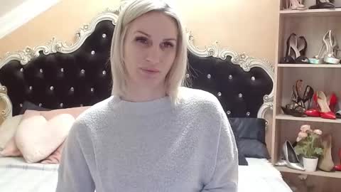 Snapshot of brandyweed chatting on March 4, 6:26 am brandyweed online show from March 4, 6:26 am