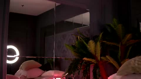 Scarlet online show from April 28, 4:39 am