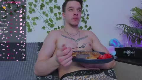 Johny Bravo online show from March 17, 1:27 pm