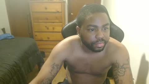 Breadw1nnah online show from October 7, 7:26 am