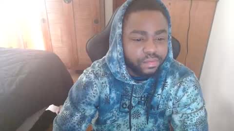 Breadw1nnah online show from March 8, 4:39 pm