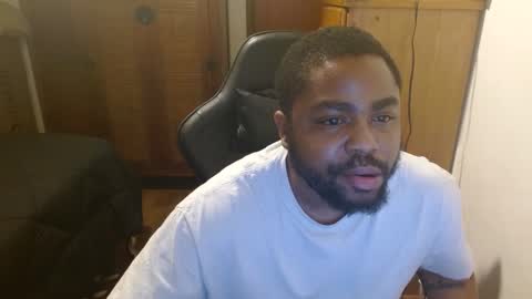 Breadw1nnah online show from January 9, 3:15 am