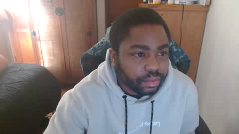 Breadw1nnah online show from February 8, 4:25 pm