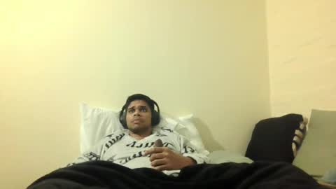 breaendemica online show from April 24, 2:13 am