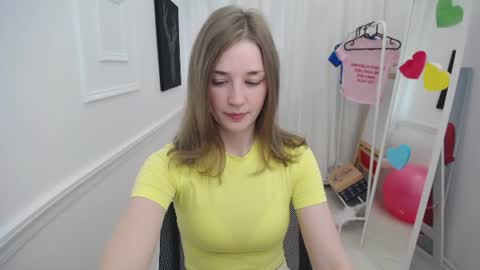 Bree online show from June 12, 11:09 am