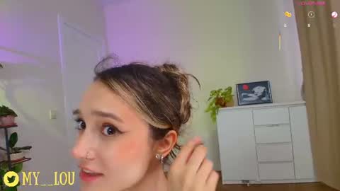 Ashley Dolce and Lou online show from July 28, 3:32 pm