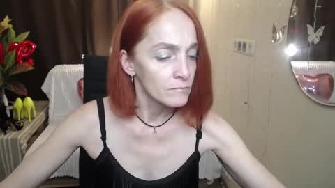 breeterner online show from February 10, 1:35 am