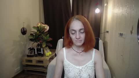 breeterner online show from March 11, 11:15 pm