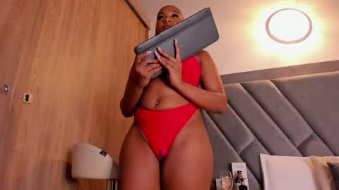 Brenda online show from October 24, 11:05 pm