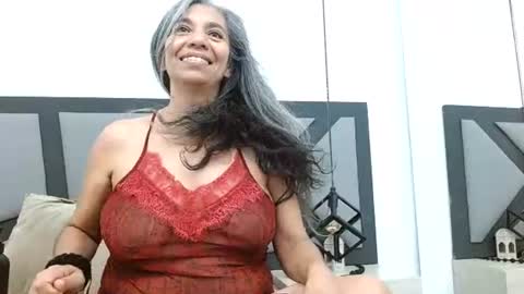 BRENDA VELASQUEZ online show from August 2, 12:34 am