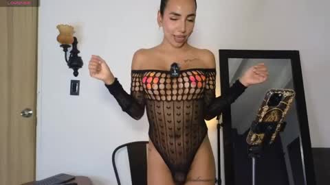 brendaaguerra online show from May 3, 8:26 pm