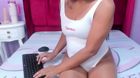 brendarendon online show from February 11, 4:00 pm