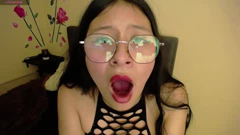 Brenda online show from April 30, 8:03 pm