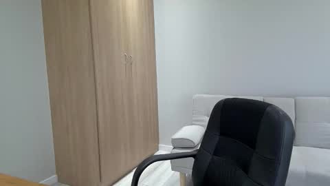 Brett online show from September 19, 2:21 pm