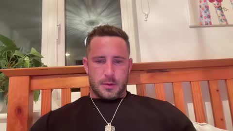 Snapshot of brettmycles chatting on March 10, 9:29 pm Brett Mycles online show from March 10, 9:29 pm