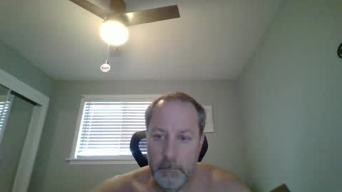 hey online show from April 3, 9:11 pm