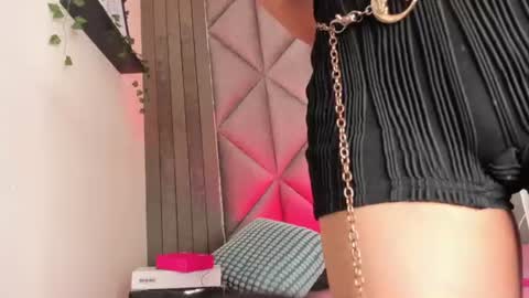 B R I A  online show from June 11, 2:44 am