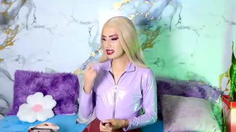 briana_white online show from June 26, 7:30 pm