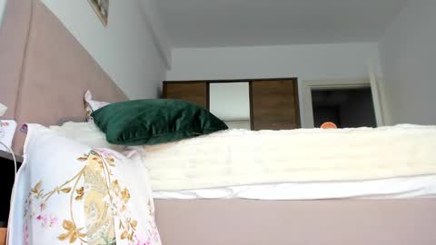 brianadiamondxxx online show from October 23, 8:05 am