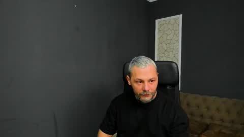 Brian online show from December 22, 5:58 am