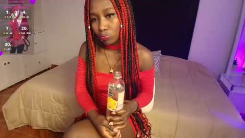 brianna_styles online show from July 3, 12:43 pm
