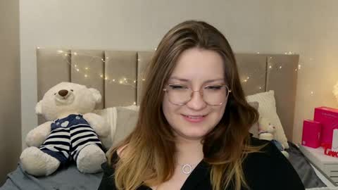 briarwynn online show from May 1, 9:20 pm