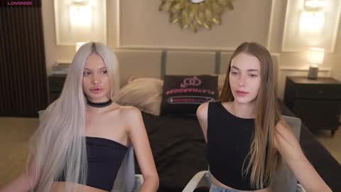 Diamonds Girls online show from October 21, 7:39 pm