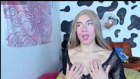 Snapshot of brihanna_cooper chatting on October 21, 1:48 pm bri online show from October 21, 1:48 pm