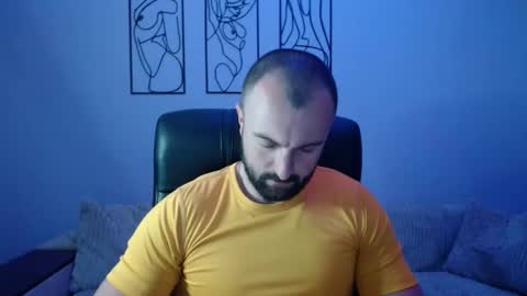 brindlefly69 online show from October 1, 11:53 am