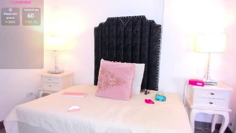 briny saez online show from July 15, 6:56 pm
