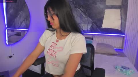 briseida_white online show from October 15, 2:07 pm