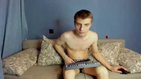 bristlebback online show from January 15, 6:06 pm