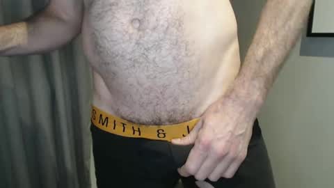 Snapshot of brit_dadbod chatting on December 18, 10:13 pm brit_dadbod online show from December 18, 10:13 pm