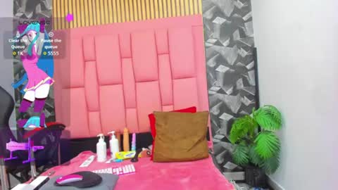 brithanyslim online show from June 23, 7:42 pm