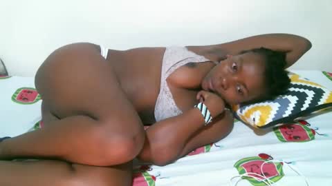 leccie online show from May 2, 2:39 am