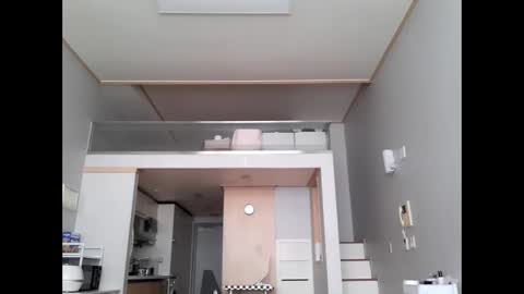 BritishRicky online show from November 24, 6:56 am