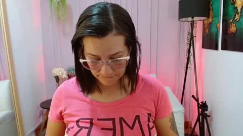 BRITNEEYTAYLOR1 online show from January 22, 6:52 pm