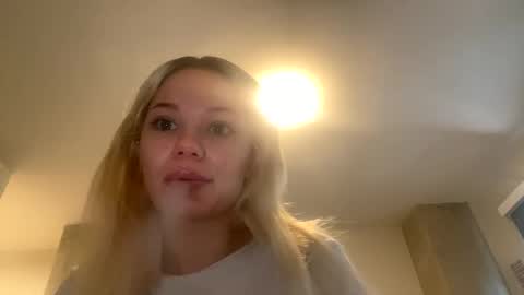 britneycherry08 online show from June 9, 9:47 pm