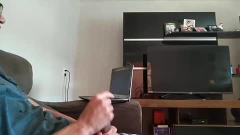 Derek Richard online show from December 13, 6:16 pm