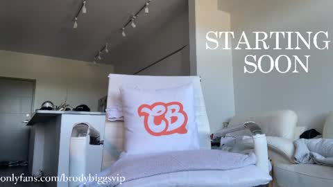 Brody Biggs online show from July 5, 8:38 pm