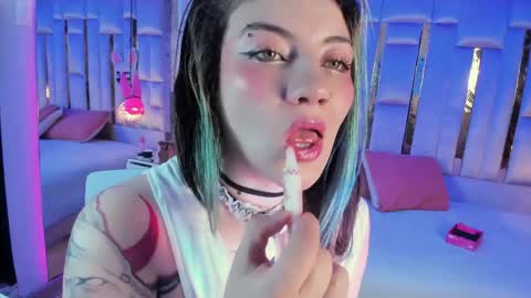     online show from May 2, 4:02 pm