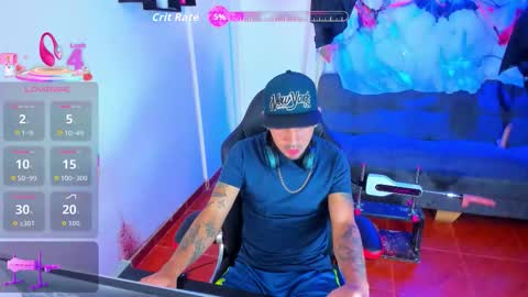 Snapshot of brolyn_x chatting on October 30, 2:45 am brolyn_x online show from October 30, 2:45 am