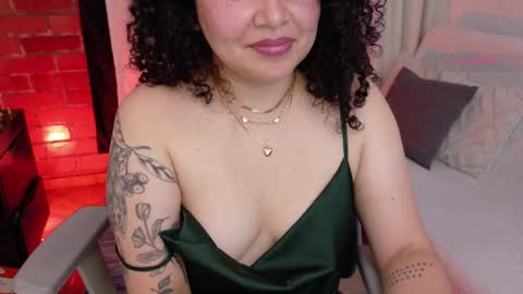 Miss online show from May 27, 1:57 am