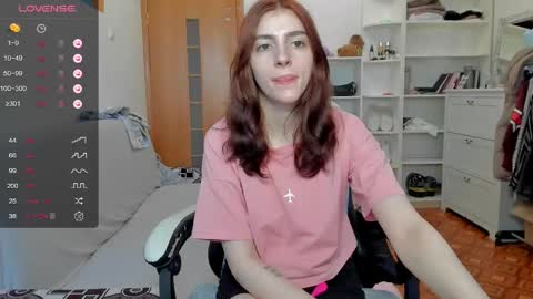 broosnica1 online show from May 6, 9:04 am