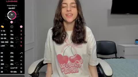 broosnica1 online show from October 21, 9:36 am